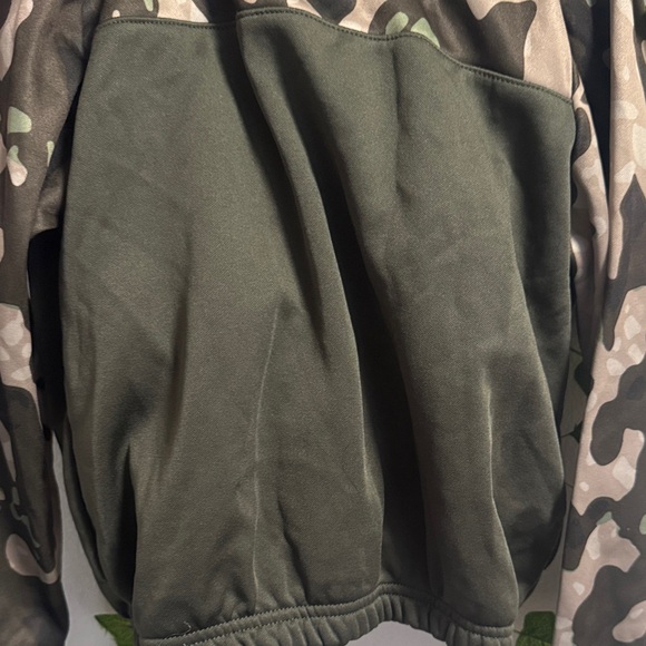 Nike Kids Camo Matching Set - Green and Black - Picture 3 of 3